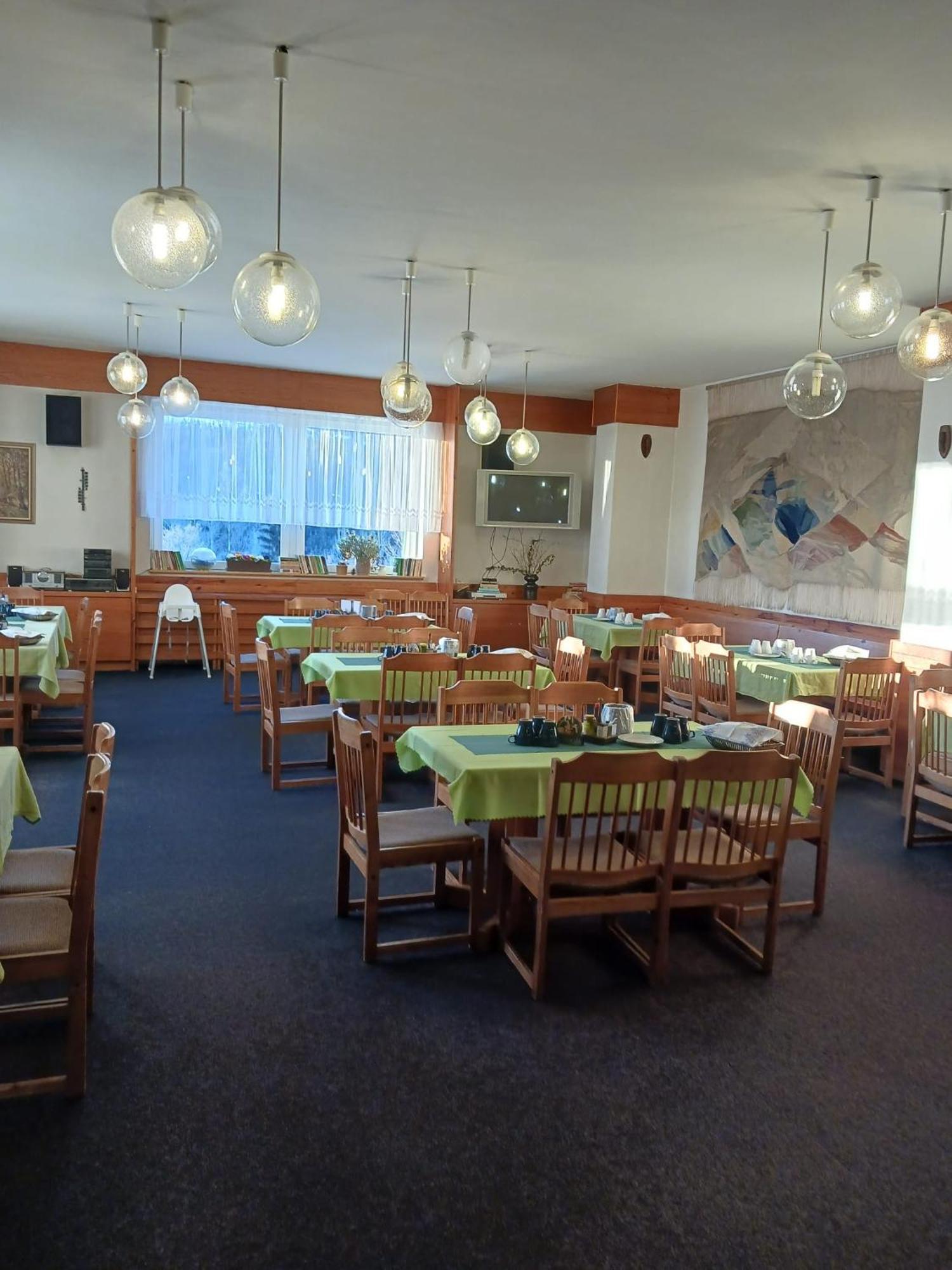 Hotel Albert - Retro Paseky nad Jizerou Eksteriør billede